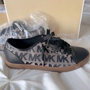 MICHAEL KORS BRAND NEW CITY SNEAKER